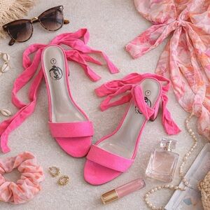 Trary Hot Pink Suede Wrap Tie Block Heel Sandals | Barbiecore | Size 7